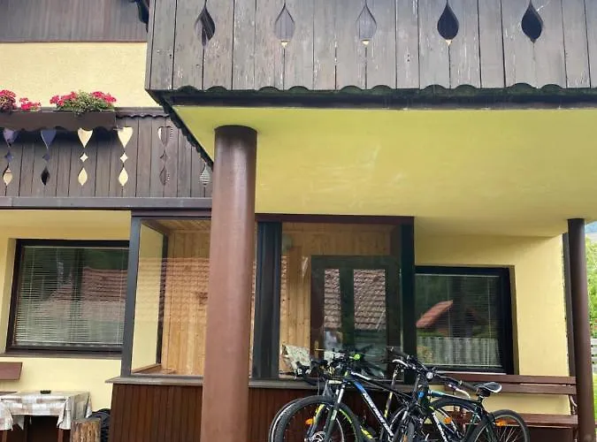 Apartma Anton Daire *